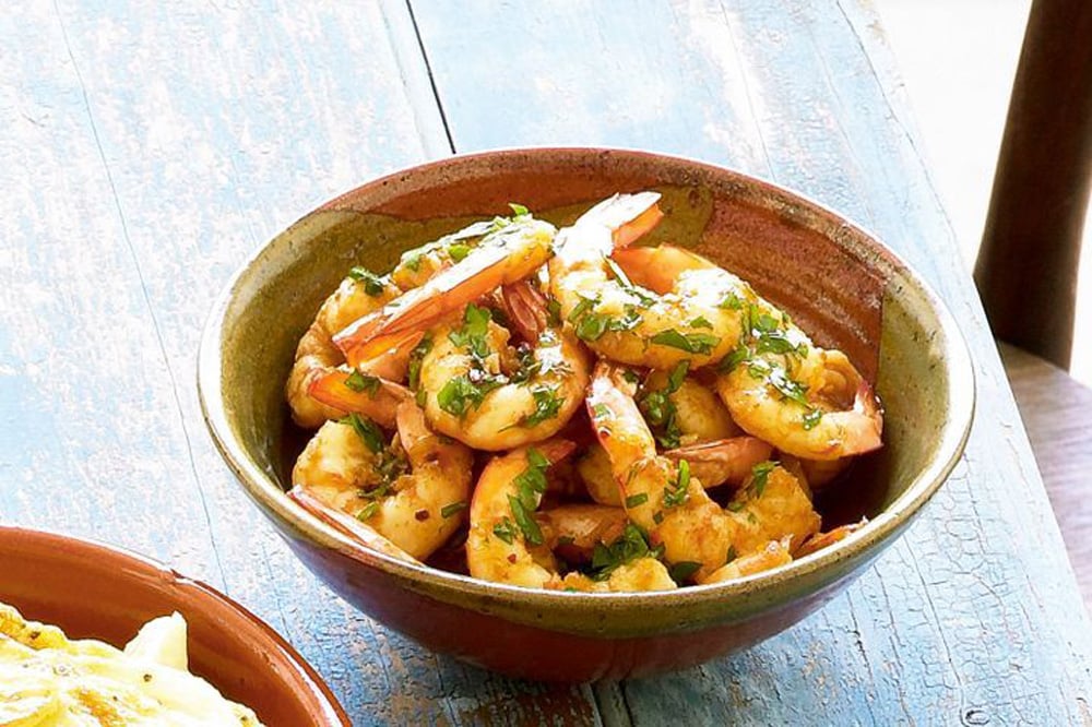 spanish garlic prawns